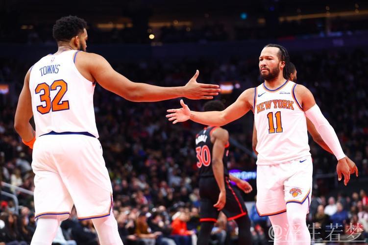 布伦森砍35分 英格拉姆31+6+6 尼克斯大胜猛龙 布伦森砍35分 英格拉姆31+6+6 尼克斯大胜猛龙