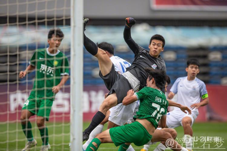 “中国足协携手北京足协与北京中赫国安俱乐部共商青训发展方向” “中国足协携手北京足协与北京中赫国安俱乐部共商青训发展方向”